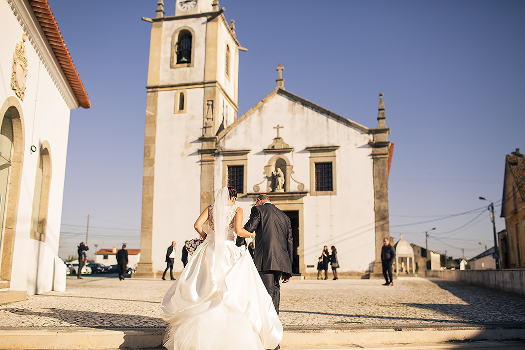 Entrada na igreja 
Noiva