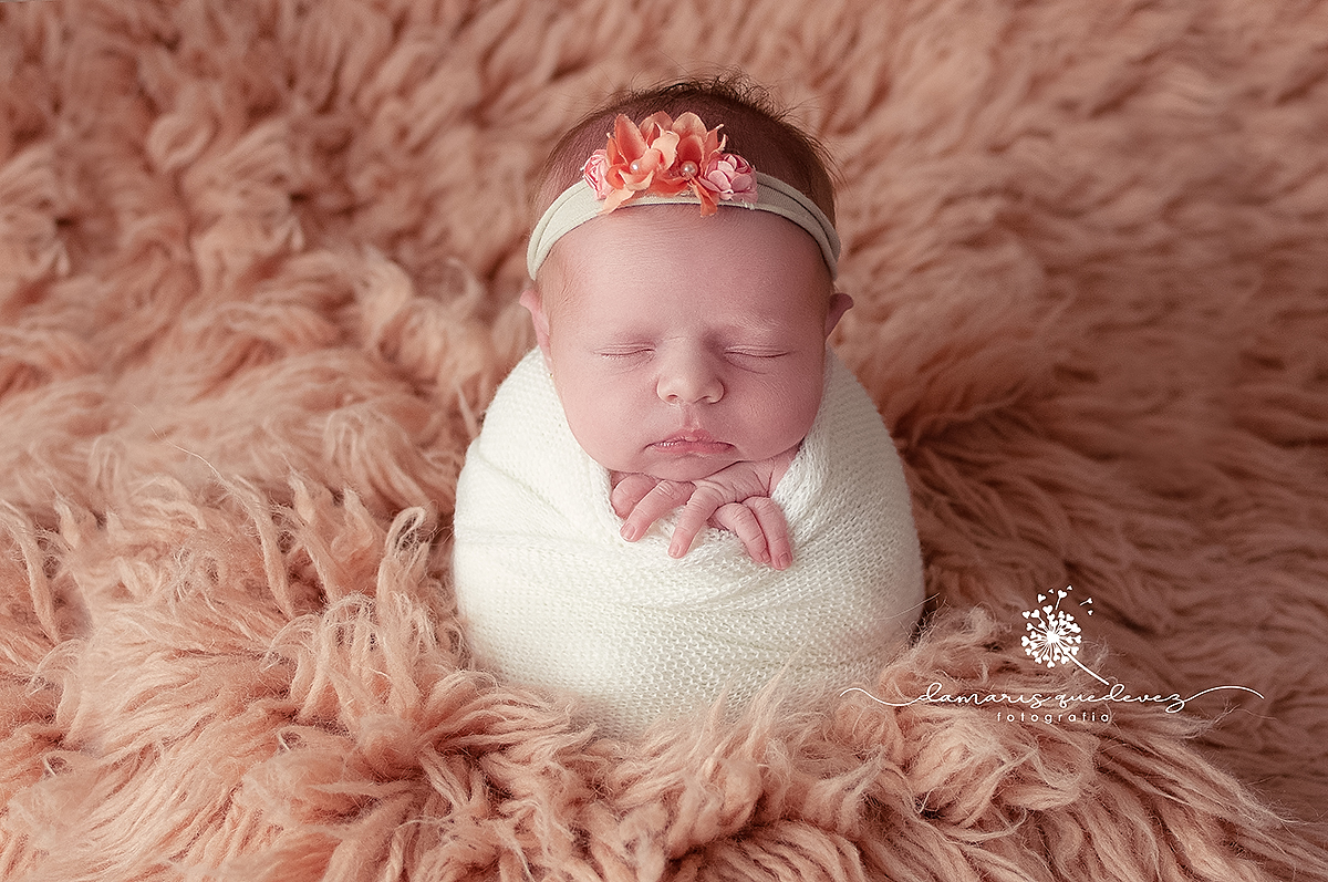 SESSÃO NEWBORN RECÉM-NASCIDO EM VOLTA REDONDA E BARRA MANSA - Fotografa Damaris Quedevez GESTANTE