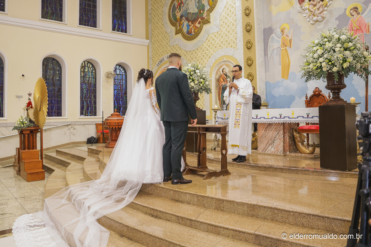 Fotografo para Casamento-Bom Repouso-Cambui-Senador Amaral-estiva-camanducaia-Corrego Bom Do Jesus-Borda da Mata-Tocos do Mogim- minas Gerais