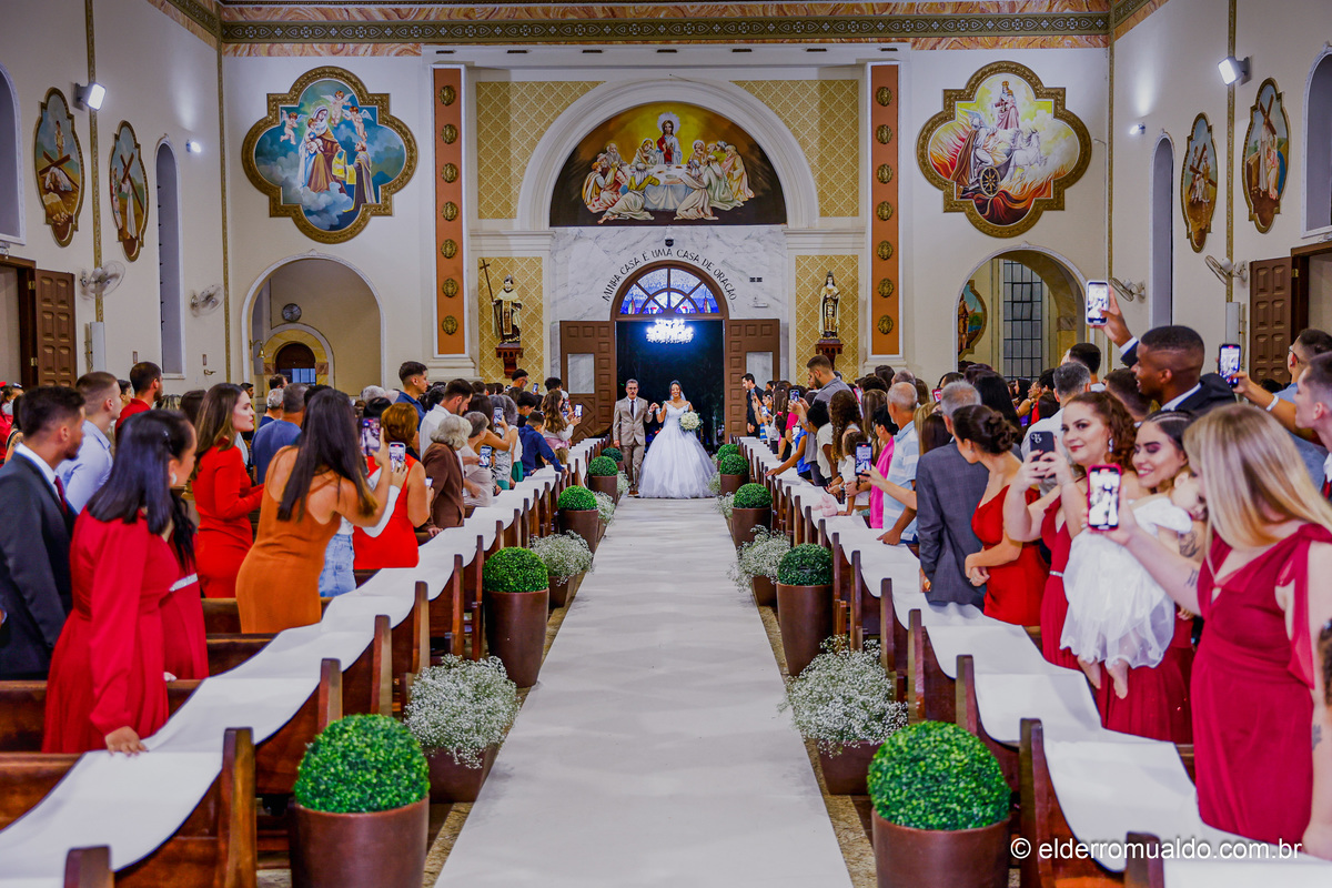 Fotografo para Casamento-Bom Repouso-Cambui-Senador Amaral-estiva-camanducaia-Corrego Bom Do Jesus-Borda da Mata-Tocos do Mogim- minas Gerais