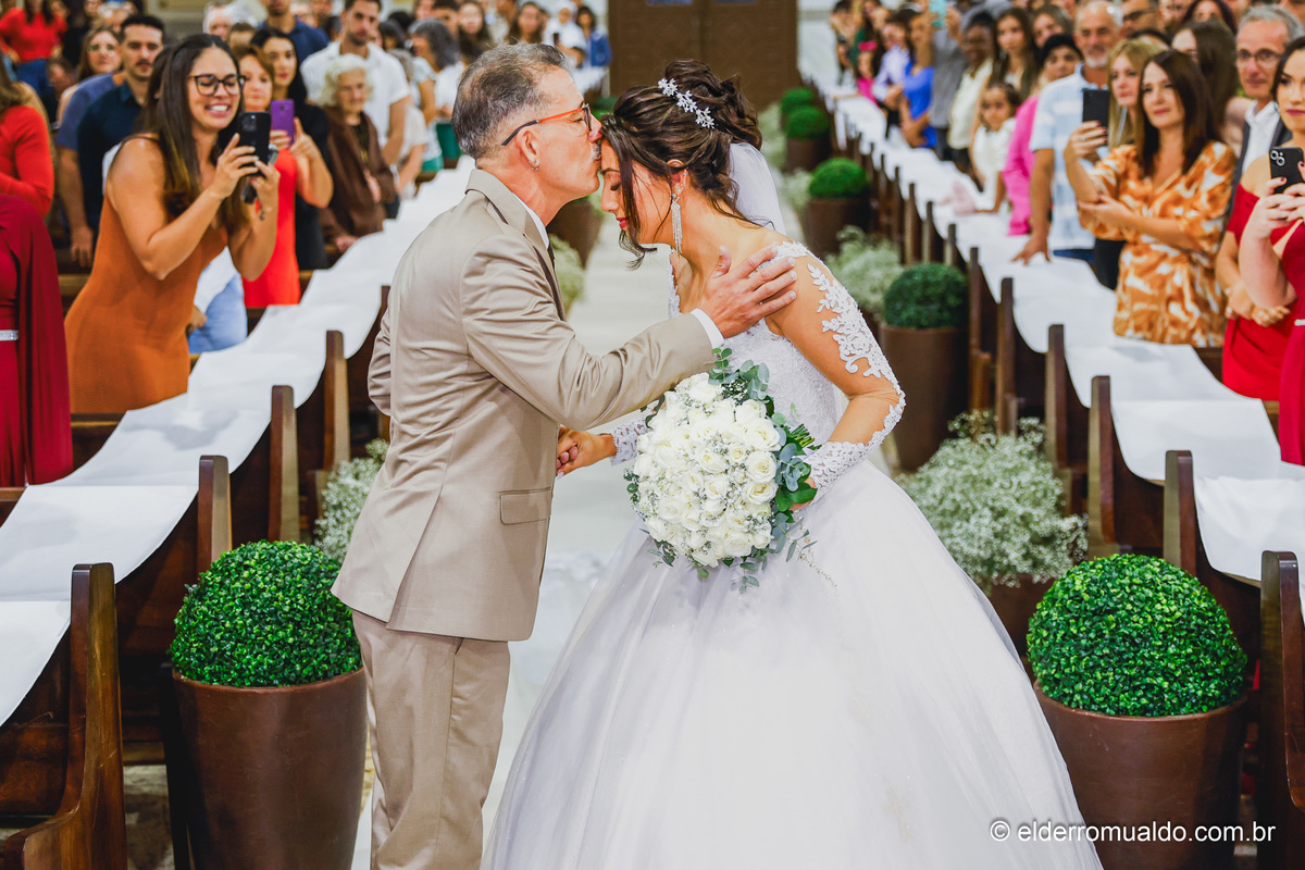 Fotografo para Casamento-Bom Repouso-Cambui-Senador Amaral-estiva-camanducaia-Corrego Bom Do Jesus-Borda da Mata-Tocos do Mogim- minas Gerais