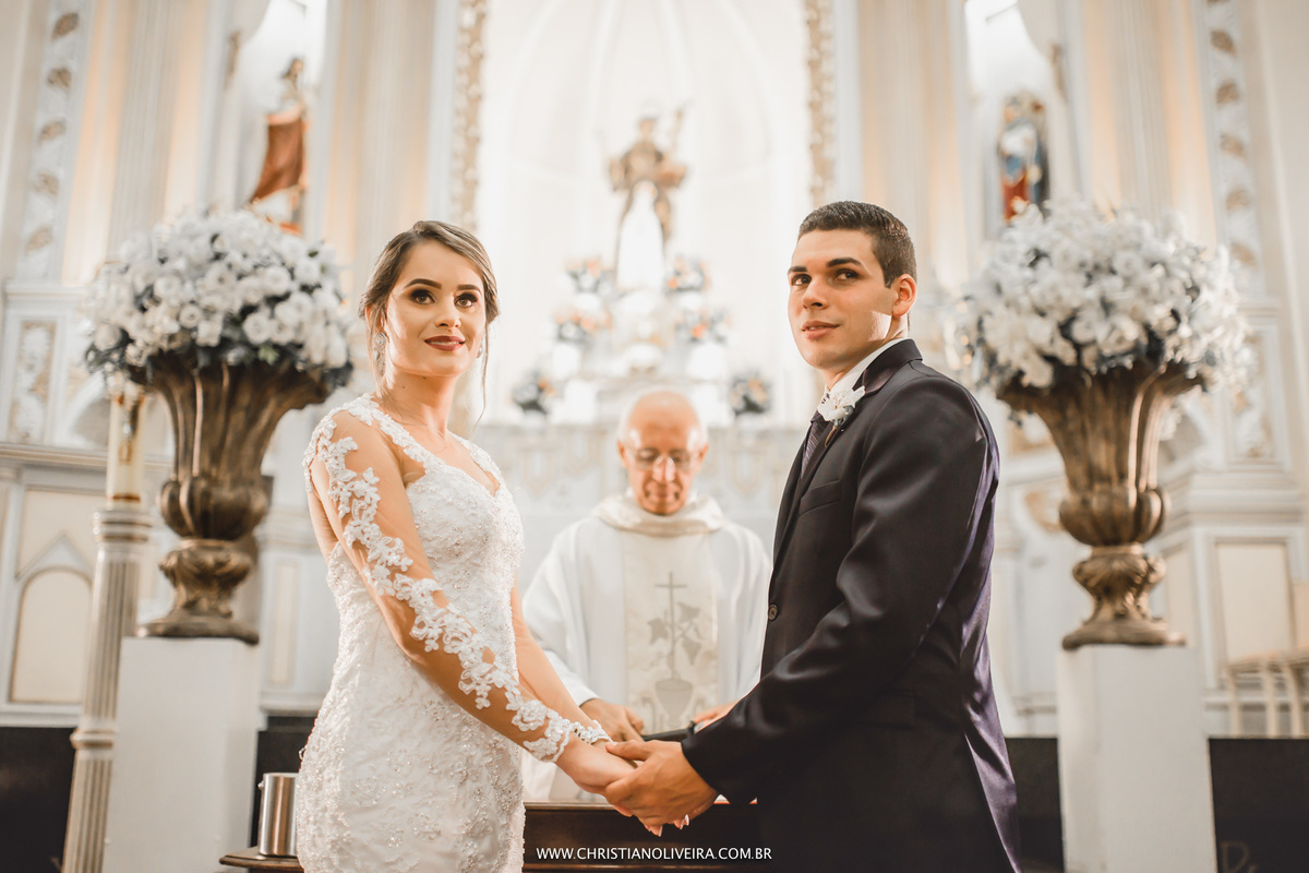 Casamento - Flávia Araújo - Ítalo Crawford - Igreja Matriz de Santo Antônio - Curvelo MG - Casando no Interior