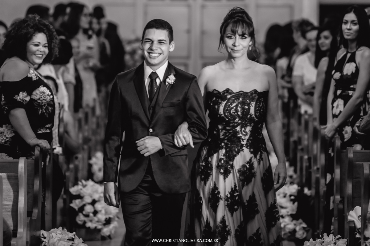 Casamento - Flávia Araújo - Ítalo Crawford - Igreja Matriz de Santo Antônio - Curvelo MG - Casando no Interior