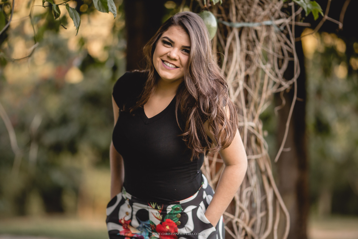 Queren Rodrigues - Debutante - Debuteen - Inesquecível 15 Anos - 15 Anos - Fifteen - Arraial do Conto - Corinto - Cordisburgo - MG - Christian Oliveira Fotografia - Resort - Hotel Fazenda - Book - Álbum - Esther Santos - Diagramação