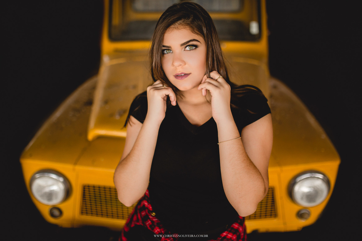 Queren Rodrigues - Debutante - Debuteen - Inesquecível 15 Anos - 15 Anos - Fifteen - Arraial do Conto - Corinto - Cordisburgo - MG - Christian Oliveira Fotografia - Resort - Hotel Fazenda - Book - Álbum - Esther Santos - Diagramação