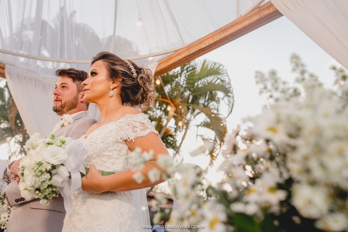 Casamento Jéssica Veiga e Marcelo Alessandrini_Fazenda Matogrosso_Curvelo-MG_Fotografo Christian Oliveira_Vestido Geanfranck Fonseca_Casando de Dia_Casando no Interior_Grupo Chuva de Arroz_Viviane Menezes_Assessoria de Casamento_Esther Santos Álbuns_NOIVA