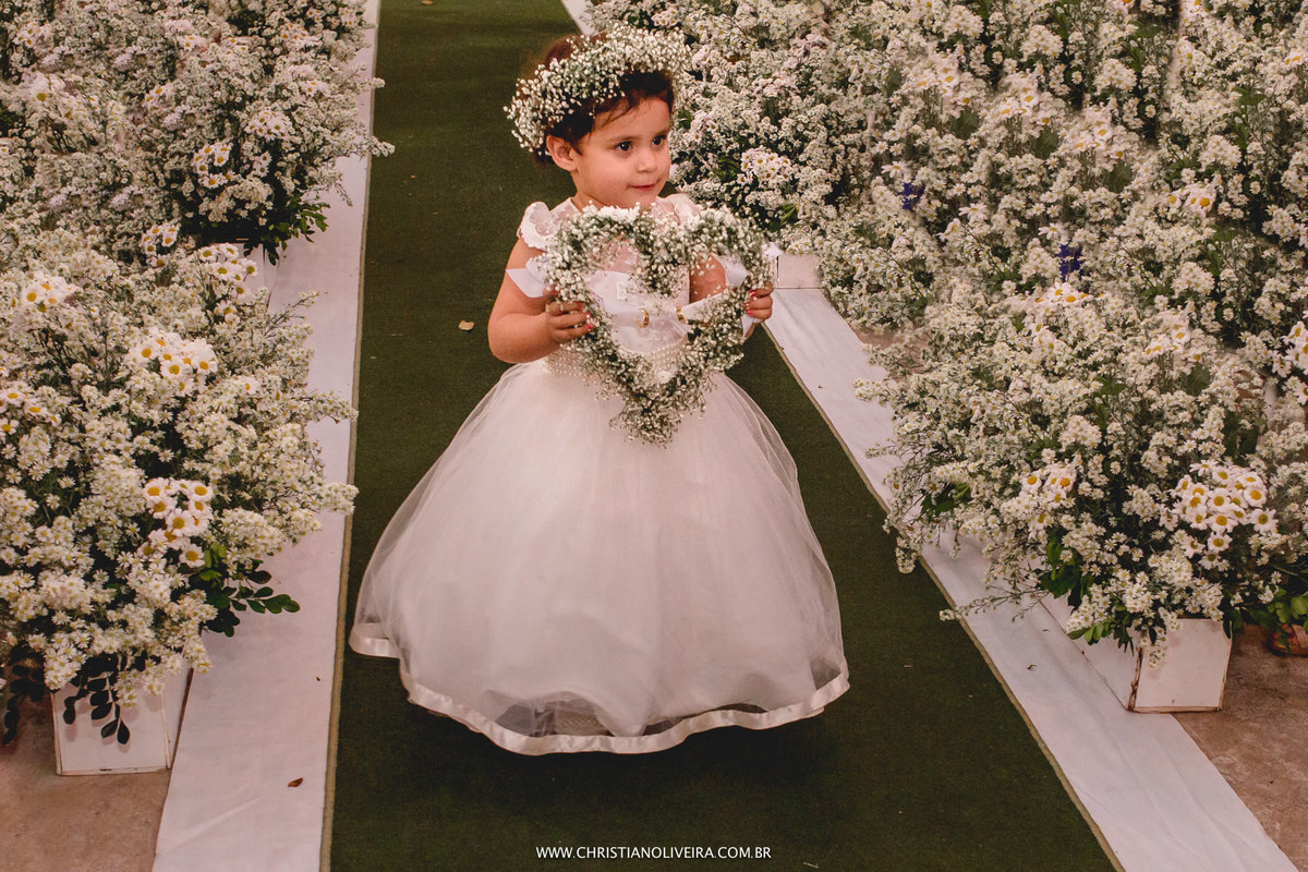 Casamento Jéssica Veiga e Marcelo Alessandrini_Fazenda Matogrosso_Curvelo-MG_Fotografo Christian Oliveira_Vestido Geanfranck Fonseca_Casando de Dia_Casando no Interior_Grupo Chuva de Arroz_Viviane Menezes_Assessoria de Casamento_Esther Santos Álbuns_NOIVA