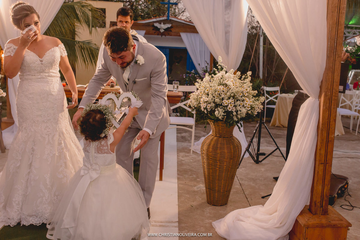 Casamento Jéssica Veiga e Marcelo Alessandrini_Fazenda Matogrosso_Curvelo-MG_Fotografo Christian Oliveira_Vestido Geanfranck Fonseca_Casando de Dia_Casando no Interior_Grupo Chuva de Arroz_Viviane Menezes_Assessoria de Casamento_Esther Santos Álbuns_NOIVA