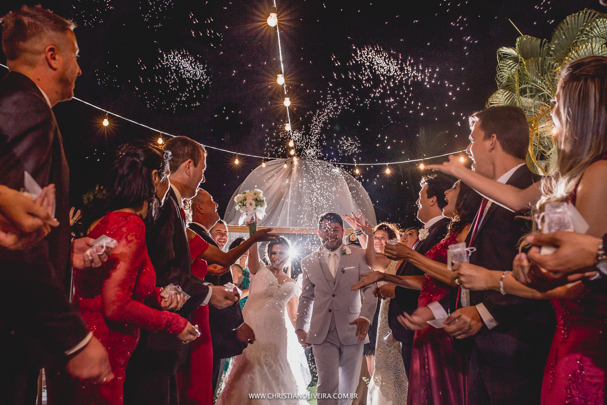 Casamento Jéssica Veiga e Marcelo Alessandrini_Fazenda Matogrosso_Curvelo-MG_Fotografo Christian Oliveira_Vestido Geanfranck Fonseca_Casando de Dia_Casando no Interior_Grupo Chuva de Arroz_Viviane Menezes_Assessoria de Casamento_Esther Santos Álbuns_NOIVA