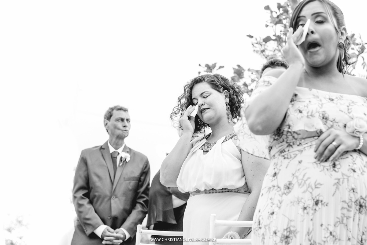 Casamento_Deborah e Lucas_Casando no Interior_noiva_Wedding_Grupo Chuva de Arroz_Fotografia Christian Oliveira_Fotos de Casamento Diferente_Fotos com Sentimento_Fotografia com Poesia_Casando no Interior_Inimutaba_MG
