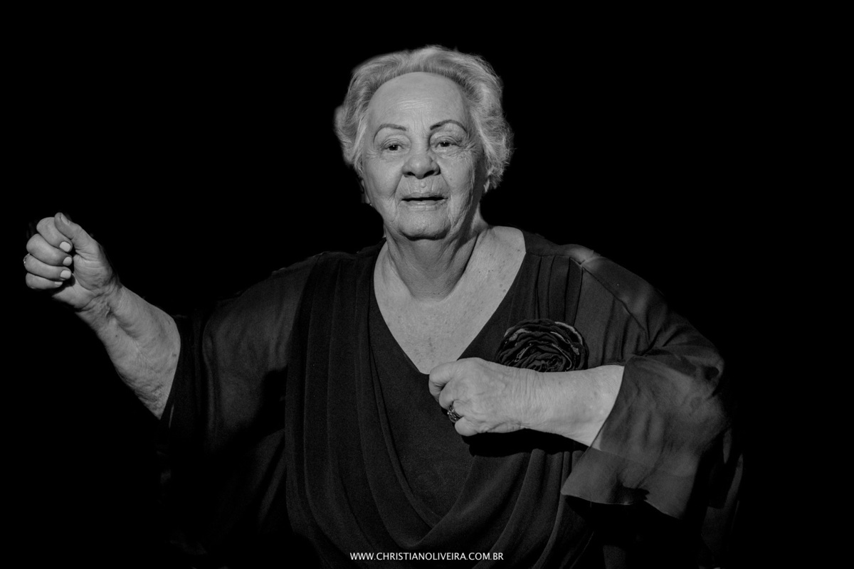 Casamento_Deborah e Lucas_Casando no Interior_noiva_Wedding_Grupo Chuva de Arroz_Fotografia Christian Oliveira_Fotos de Casamento Diferente_Fotos com Sentimento_Fotografia com Poesia_Casando no Interior_Inimutaba_MG