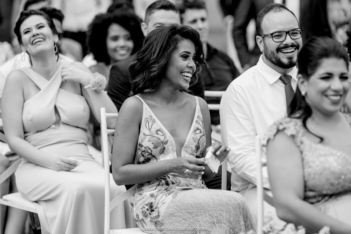 Casamento_Deborah e Lucas_Casando no Interior_noiva_Wedding_Grupo Chuva de Arroz_Fotografia Christian Oliveira_Fotos de Casamento Diferente_Fotos com Sentimento_Fotografia com Poesia_Casando no Interior_Inimutaba_MG