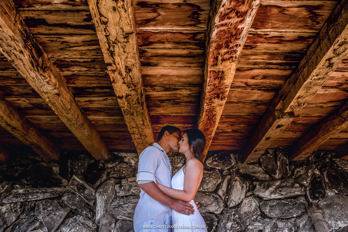 Pré Casamento_Noivos_Karine e Dudu_Noiva_Grupo Chuva de Arroz_Fotografia_Christian Oliveira_Wedding_Sete Lagoas-MG_Solar do Engenho_Hotel_Resort_Fazenda_Foto_Diferente_Criativa_Bride_Brasil_Minas Gerais_Curvelo