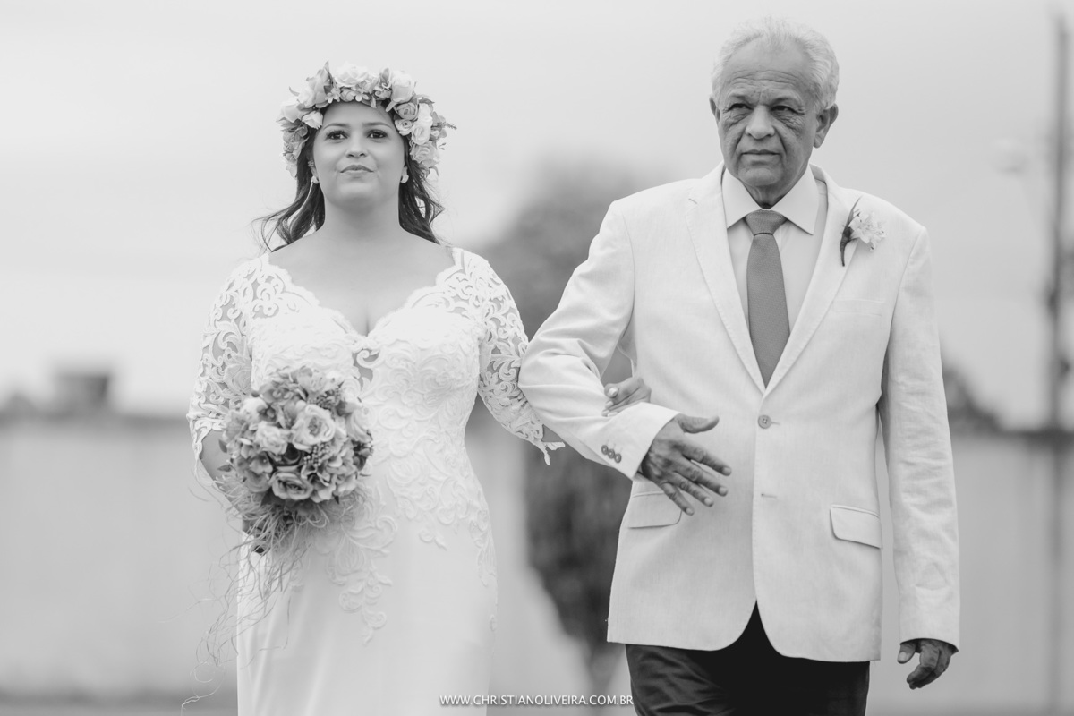 Casamento Civil_Marcelle e Gerson_Noivos_Grupo_Chuva de Arroz_Curvelo_MG_Wedding_Bride_Noiva_Vestido_Tete_Rezende_Unique_Casando_Interior_Dia_Ar_Livre