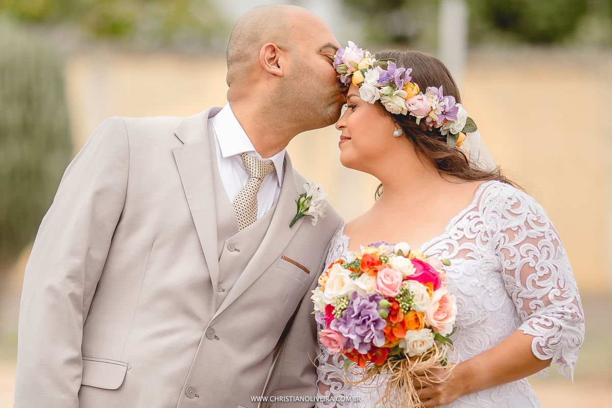 Casamento Civil_Marcelle e Gerson_Noivos_Grupo_Chuva de Arroz_Curvelo_MG_Wedding_Bride_Noiva_Vestido_Tete_Rezende_Unique_Casando_Interior_Dia_Ar_Livre