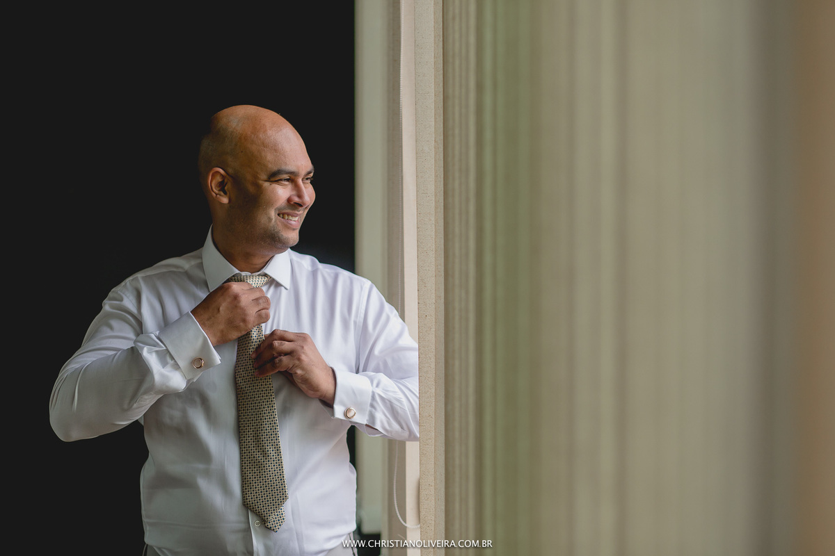 Casamento Civil_Marcelle e Gerson_Noivos_Grupo_Chuva de Arroz_Curvelo_MG_Wedding_Bride_Noiva_Vestido_Tete_Rezende_Unique_Casando_Interior_Dia_Ar_Livre