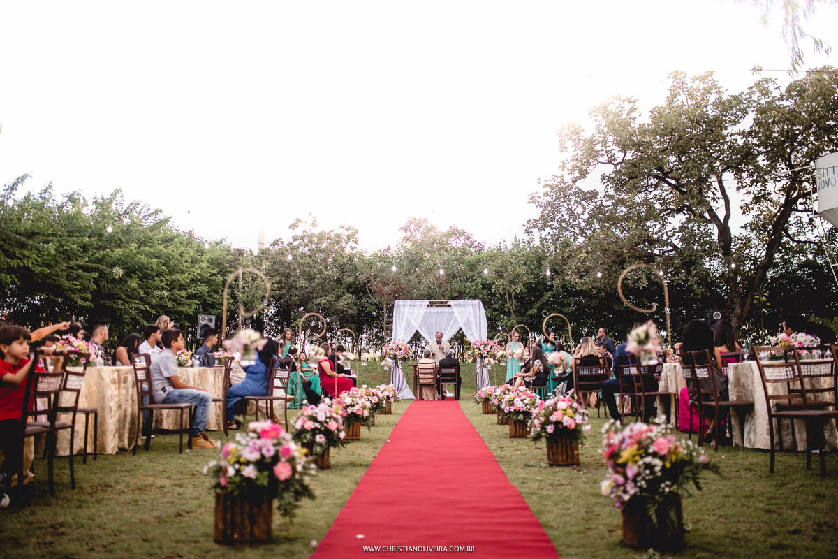 Renovação Votos_Casamento_Noivos_Grupo_Chuva de Arroz_Maria do Carmo_Luiz Cassimiro_Bodas de Ouro_50 anos_Fotografia_Christian Oliveira_Wedding_Dia_Fazenda_Curvelo_MG