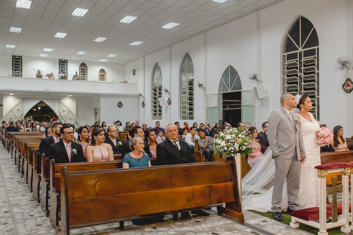 Casamento_Noivos_Flavia e Jairo_Noiva_Grupo Chuva de Arroz_Fotografo de Casamento_Christian Oliveira_Fotografia_Wedding_Curvelo_MG_Interior_Bride_Igreja_Católica_Matriz_Imaculada Conceição_Hotel_Pontal Plaza_Clayton Festas_Cerimonial