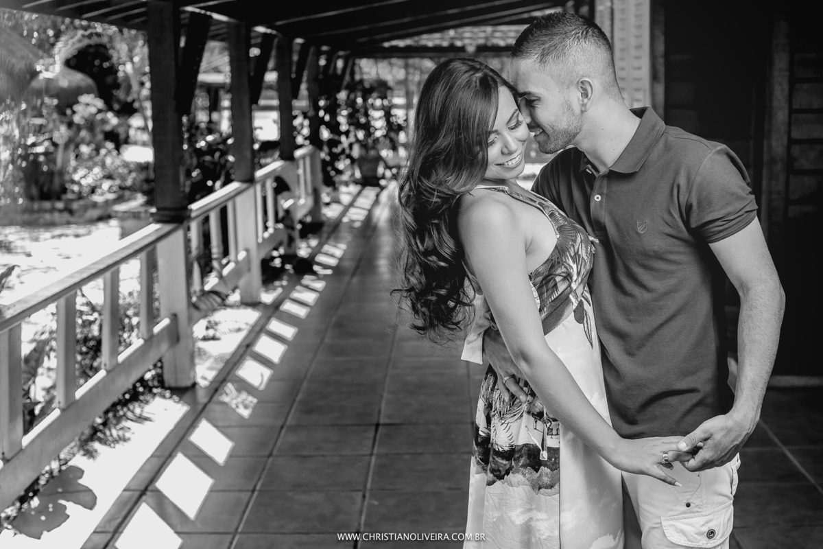 Pré Casamento_JB Lake Resort_Sete Lagoas-MG_Noivos_Lorena e Ícaro_Noiva_Curvelo_Grupo Chuva de Arroz_Wedding_Fotografo Casamento_Christian Oliveira_Por do Sol