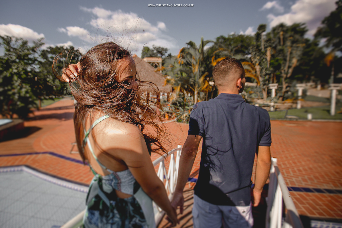 Pré Casamento_JB Lake Resort_Sete Lagoas-MG_Noivos_Lorena e Ícaro_Noiva_Curvelo_Grupo Chuva de Arroz_Wedding_Fotografo Casamento_Christian Oliveira_Por do Sol