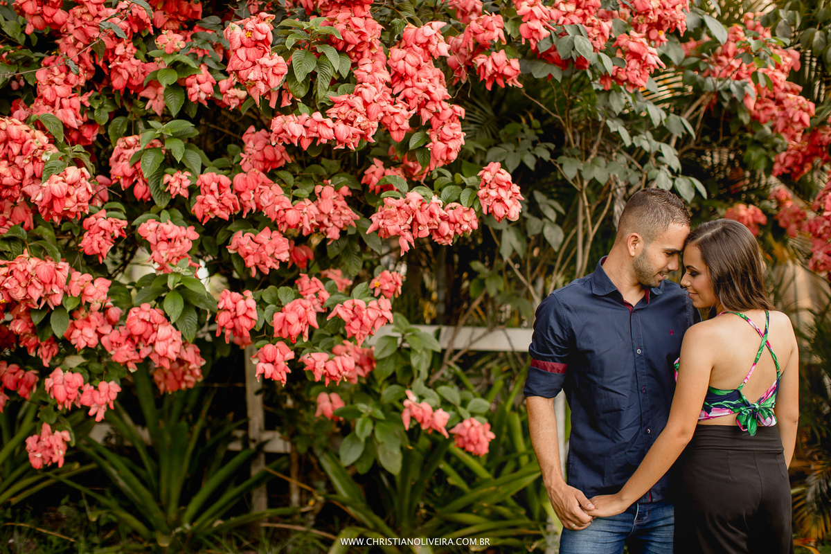 Pré Casamento_JB Lake Resort_Sete Lagoas-MG_Noivos_Lorena e Ícaro_Noiva_Curvelo_Grupo Chuva de Arroz_Wedding_Fotografo Casamento_Christian Oliveira_Por do Sol