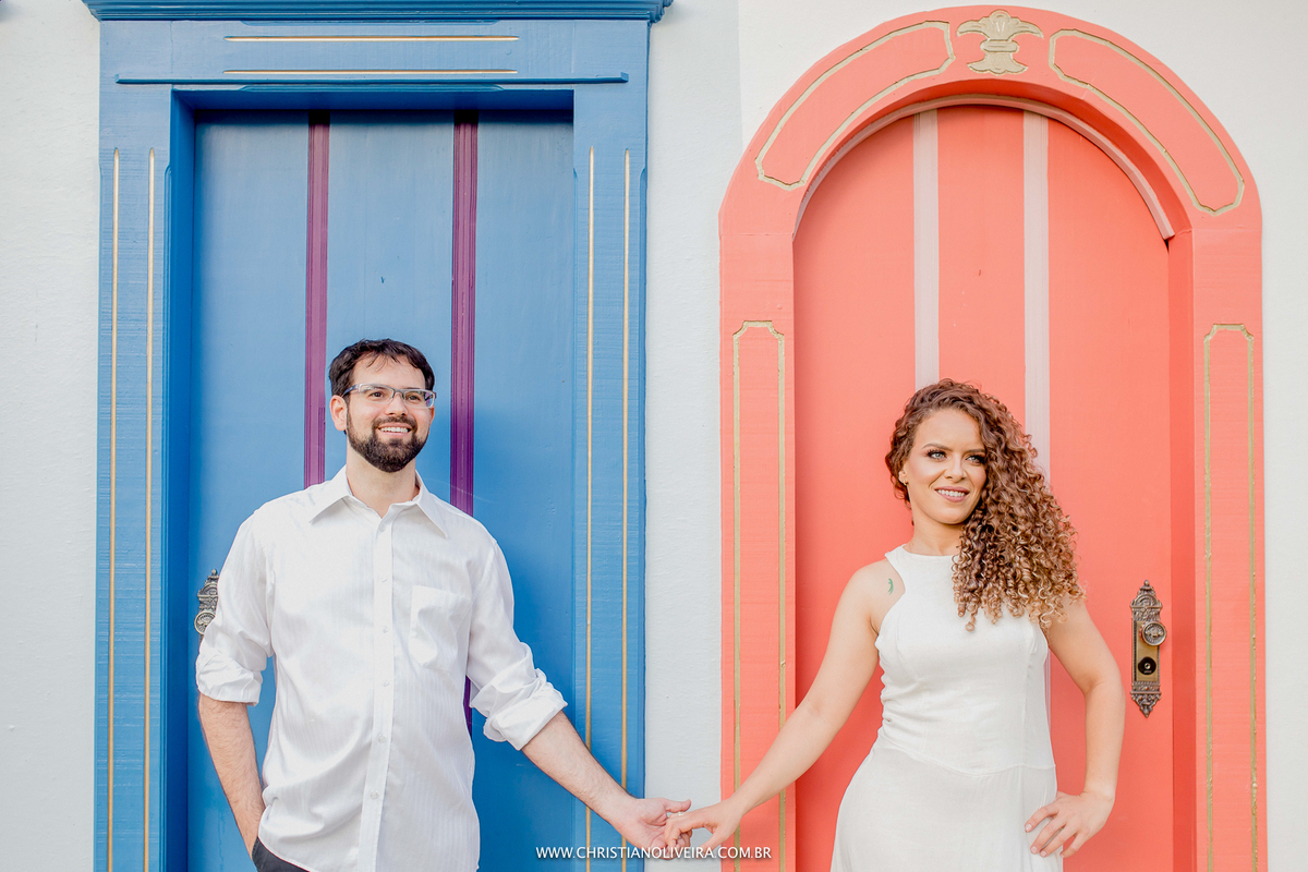 Pré Casamento_Luana Koppels e Pedro Macedo_Resort Hotel Arraial do Conto_Cordisburgo_Noivos_Grupo-Chuva-de-Arroz_Fotografo de Casamento_Christian-Oliveira_Esther Santos_Fotografia-Curvelo-Sete Lagoas