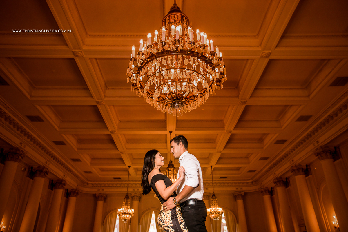 Pré Casamento_Grande Hotel Tauá_Araxá-MG_Noivos_Nathalia Rodrigues_Uilhan Generoso_Noiva_Grupo-Chuva-de-Arroz_Fotografo de Casamento_Christian Oliveira_Esther Santos_Casal_Prewedding