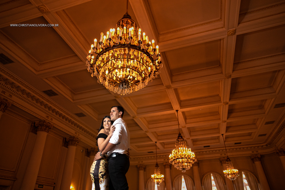 Pré Casamento_Grande Hotel Tauá_Araxá-MG_Noivos_Nathalia Rodrigues_Uilhan Generoso_Noiva_Grupo-Chuva-de-Arroz_Fotografo de Casamento_Christian Oliveira_Esther Santos_Casal_Prewedding