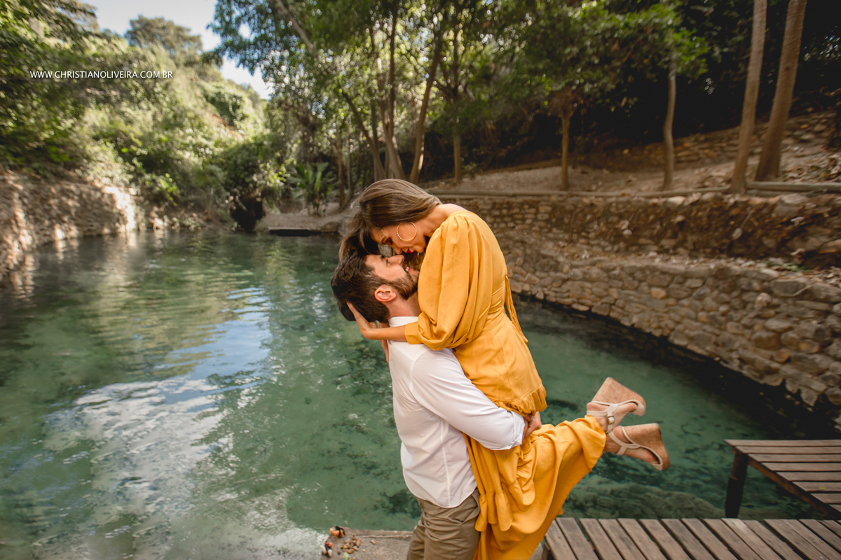Pré Casamento _ Dra Christie Viviane e Bruno Soares _ Wedding _ Hotel - Resort - Águas de Santa Bárbara _ Fotógrafo de Casamento _ Curvelo _ Belo Horizonte _ Agência Grupo Chuva de Arroz _ Coliseum _ Cachoeira _ Agua Quente