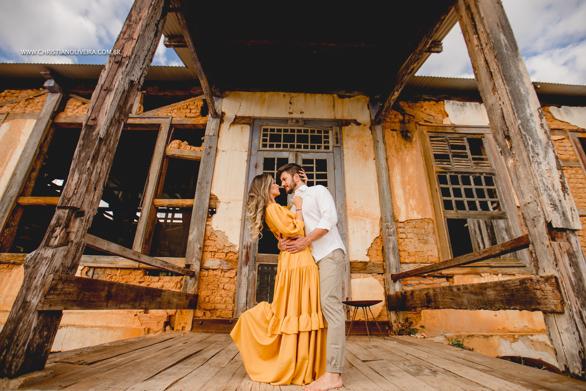 Pré Casamento _ Dra Christie Viviane e Bruno Soares _ Wedding _ Hotel - Resort - Águas de Santa Bárbara _ Fotógrafo de Casamento _ Curvelo _ Belo Horizonte _ Agência Grupo Chuva de Arroz _ Coliseum _ Cachoeira _ Agua Quente