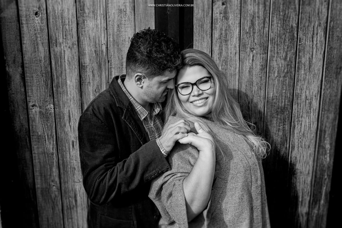 Pré Casamento_ Jéssica e Pablo _ Noivos - Juiz de Fora - MG - Fotografo de Casamento - Cervejaria - Pizzaria - Mr Tugas - Fotografia Christian Oliveira - JF - BOOK - Fotografo Criativo