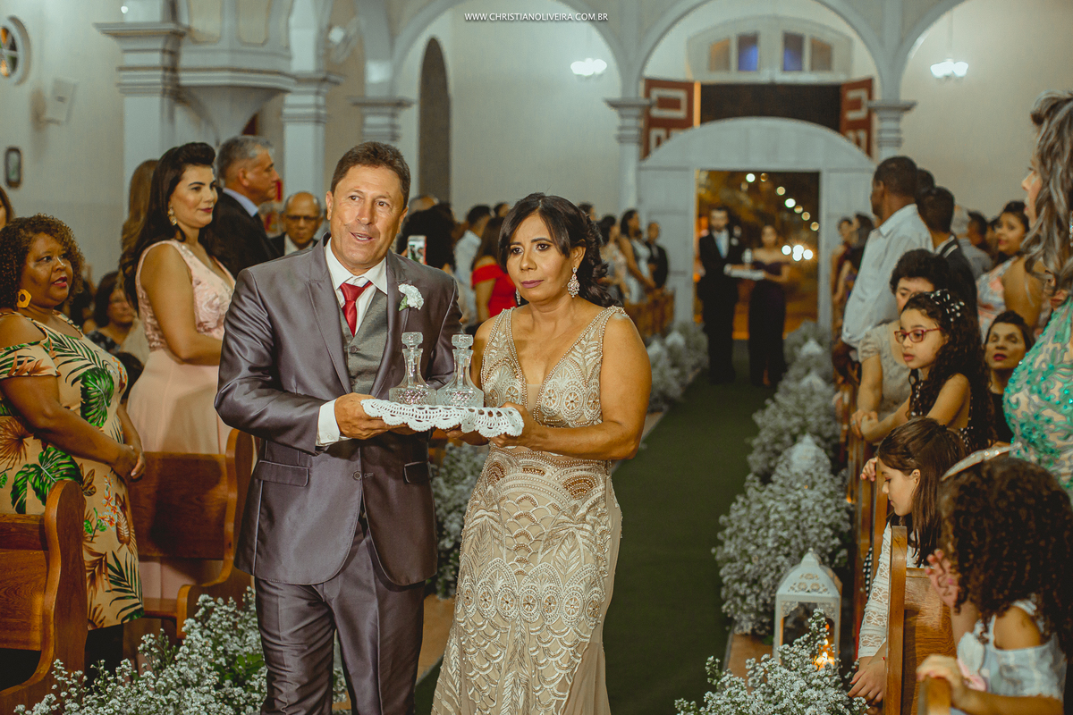 Casamento Nathalia Rodrigues e Uilhan Generoso _ Noivos _ Curvelo - MG _ Casando no Interior _ Melhor Fotografo de Casamento _ Christian Oliveira Fotografia - Esther Santos Albuns _ Vestido de Noiva _ Atellie Geanfranck Fonseca - Make _ Luciana Pitangui