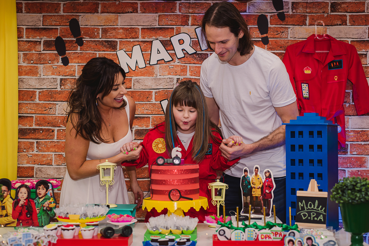 aniversário infantil criança mãe pai filha decoração docinhos balões amor
