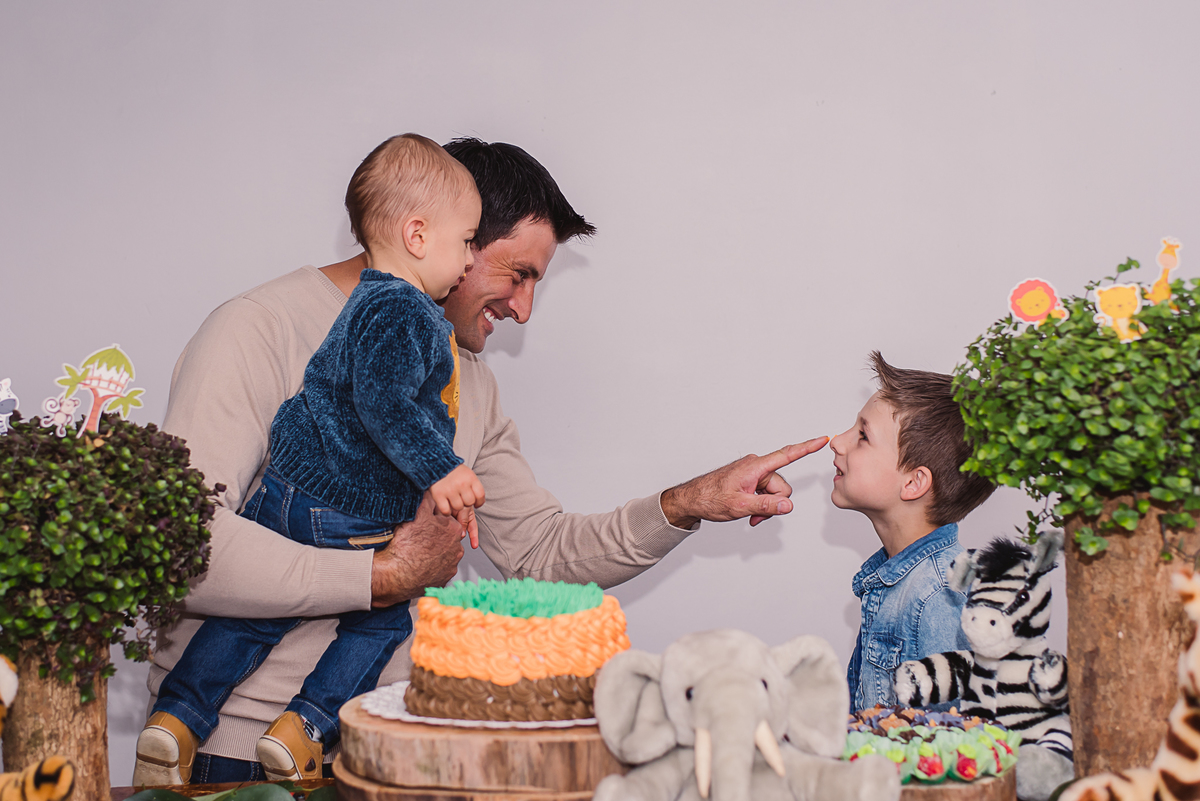 festa infantil família amor doces torta ursos decoração crianças pais e filhos papai mano irmão
