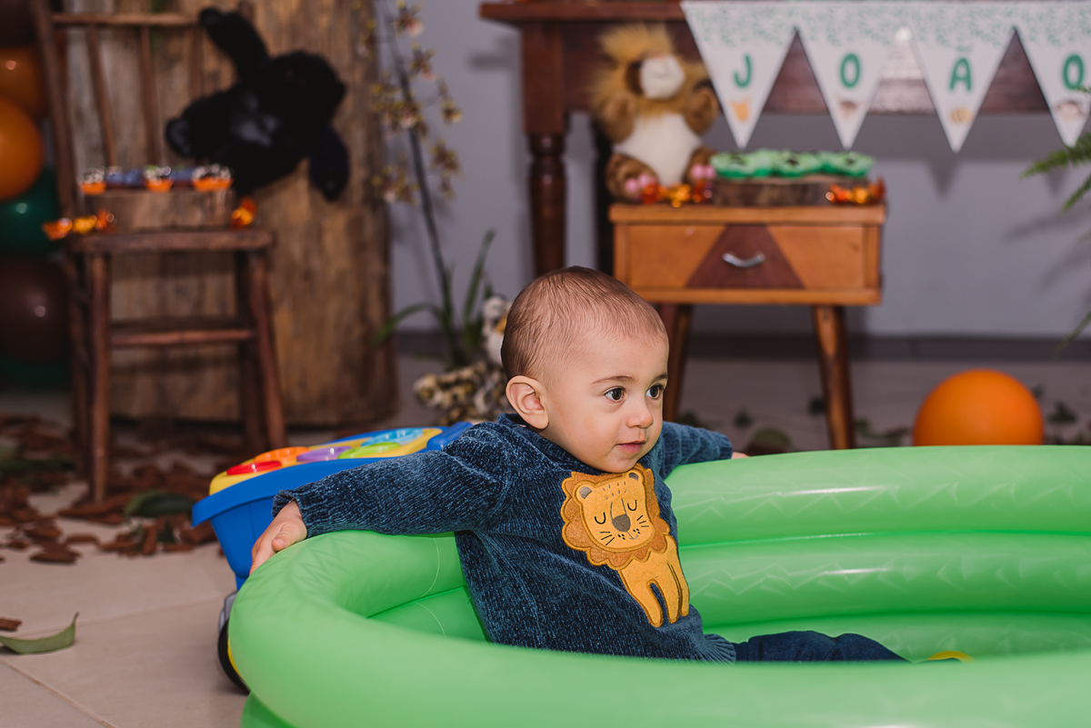 criança festa infantil piscina de bolinhas fofura joão 