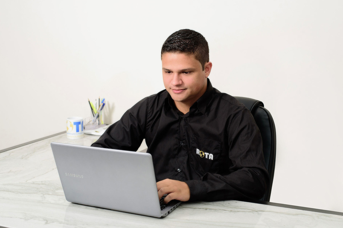 Rafael
Mundo Rota
Energia solar e rochas ornamentais