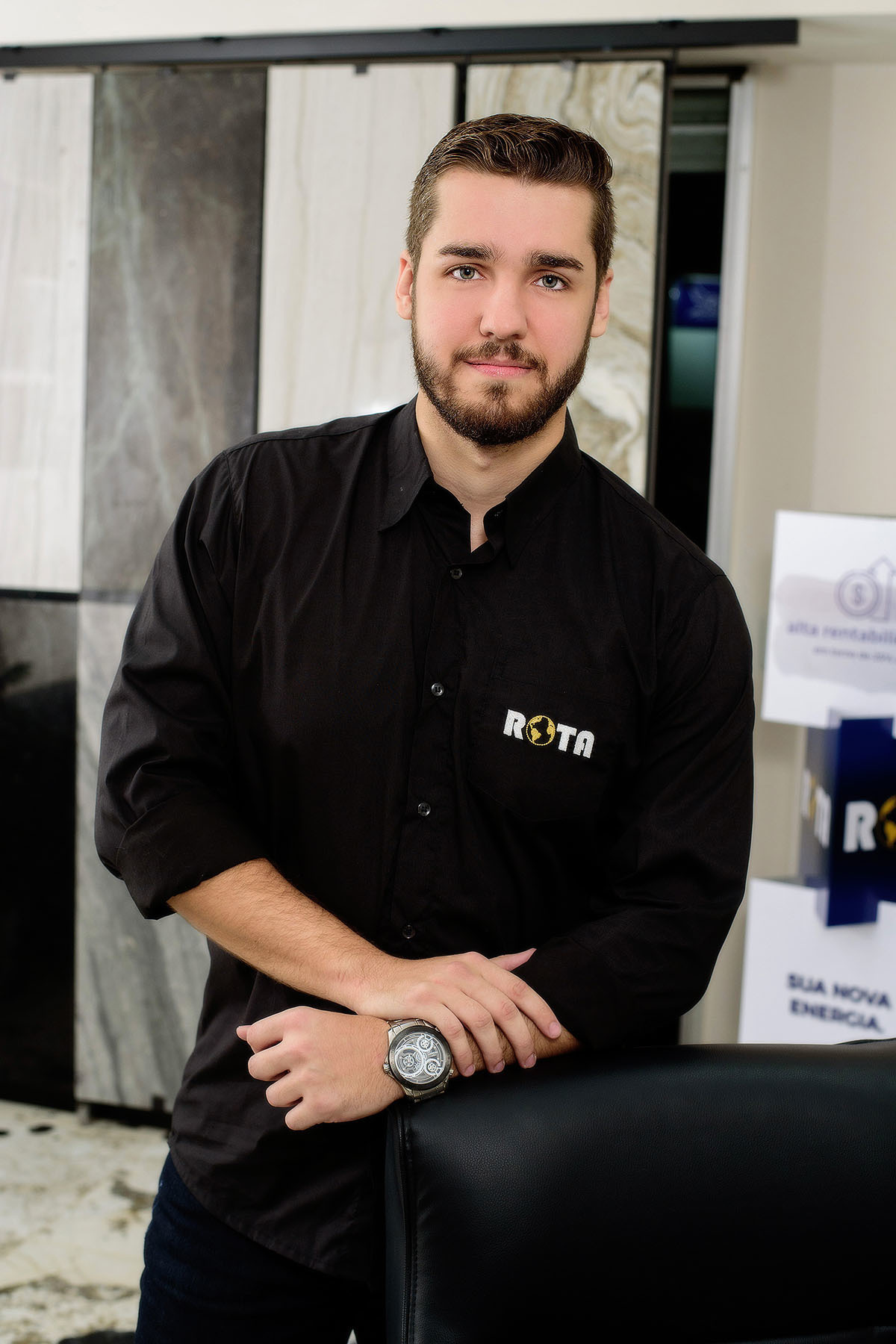 Vicente
Mundo Rota
Energia solar e rochas ornamentais
