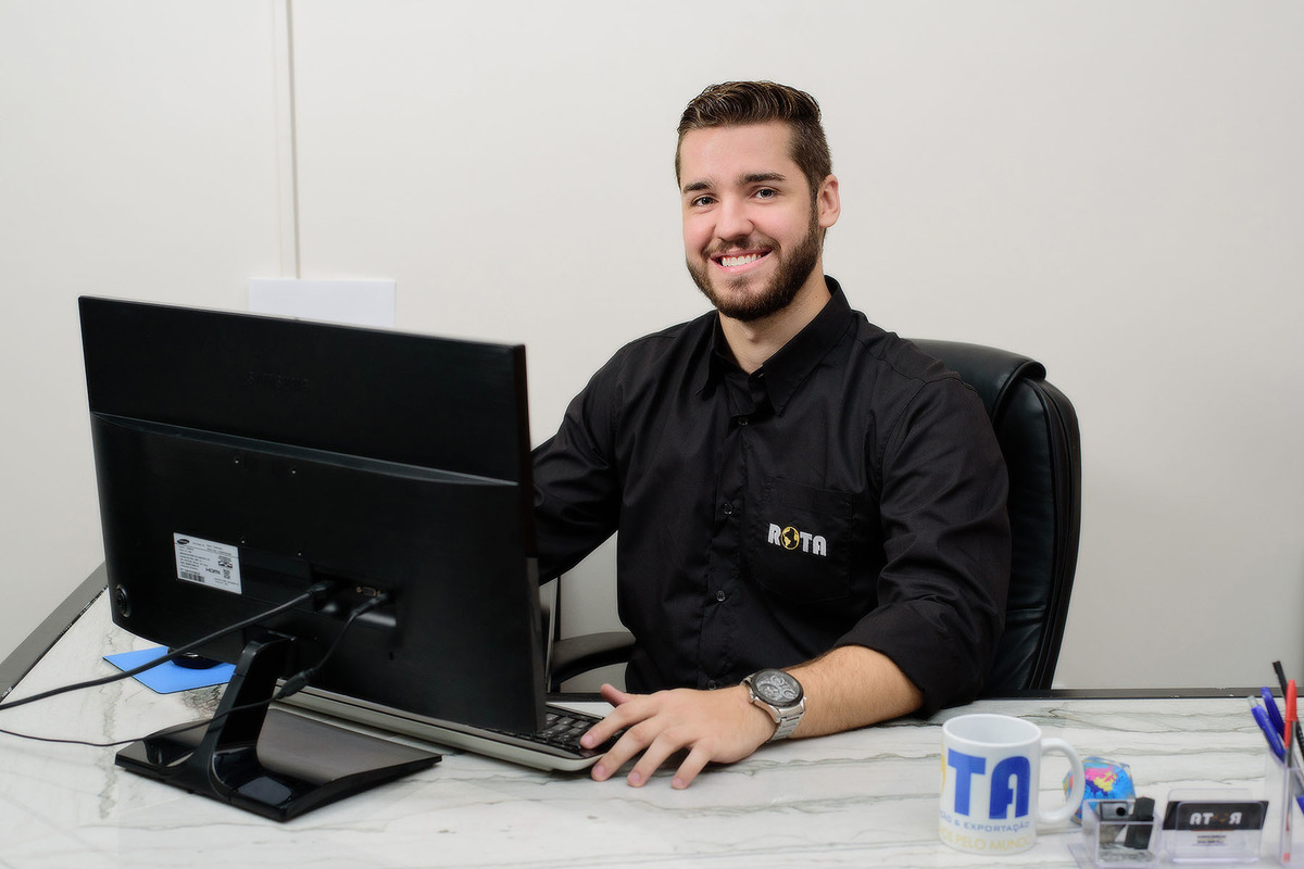 Vicente
Mundo Rota
Energia solar e rochas ornamentais
