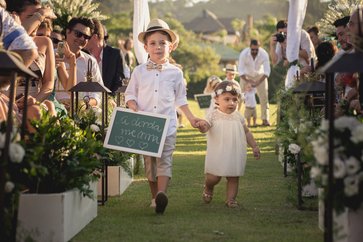 fotografia casamento praia do rosa, casamento fazenda verde, fotografias fazenda verde, casamento pés na areia, casamento na praia, fotografia casamento santa catarina, fotografia casamento florianópolis, casando na praia, vestido de noiva praia