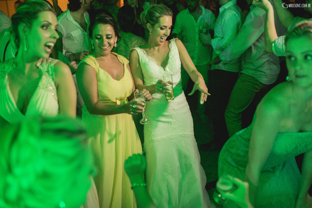 fotografia casamento praia do rosa, casamento fazenda verde, fotografias fazenda verde, casamento pés na areia, casamento na praia, fotografia casamento santa catarina, fotografia casamento florianópolis, casando na praia, vestido de noiva praia