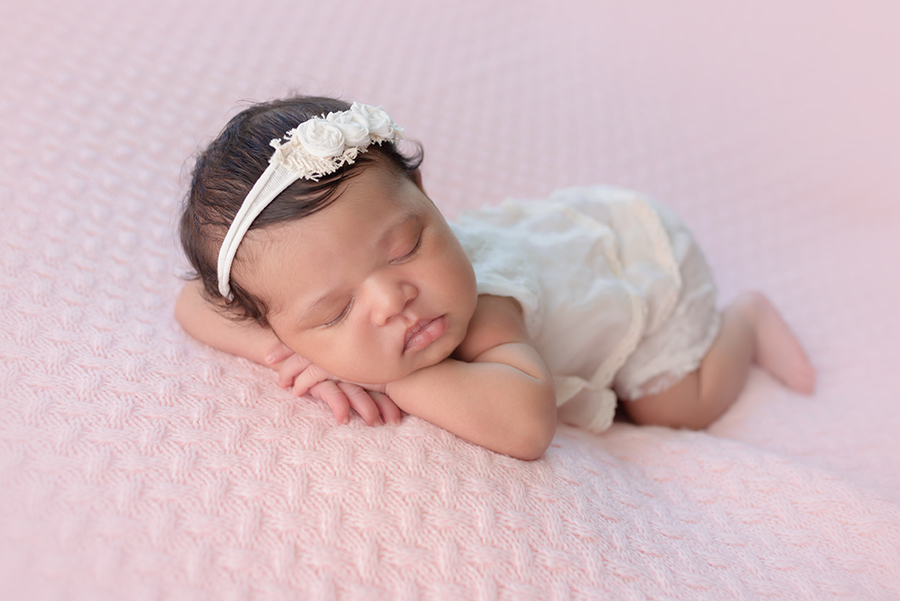 ensaio newborn da valentine em casa no rio de janeiro