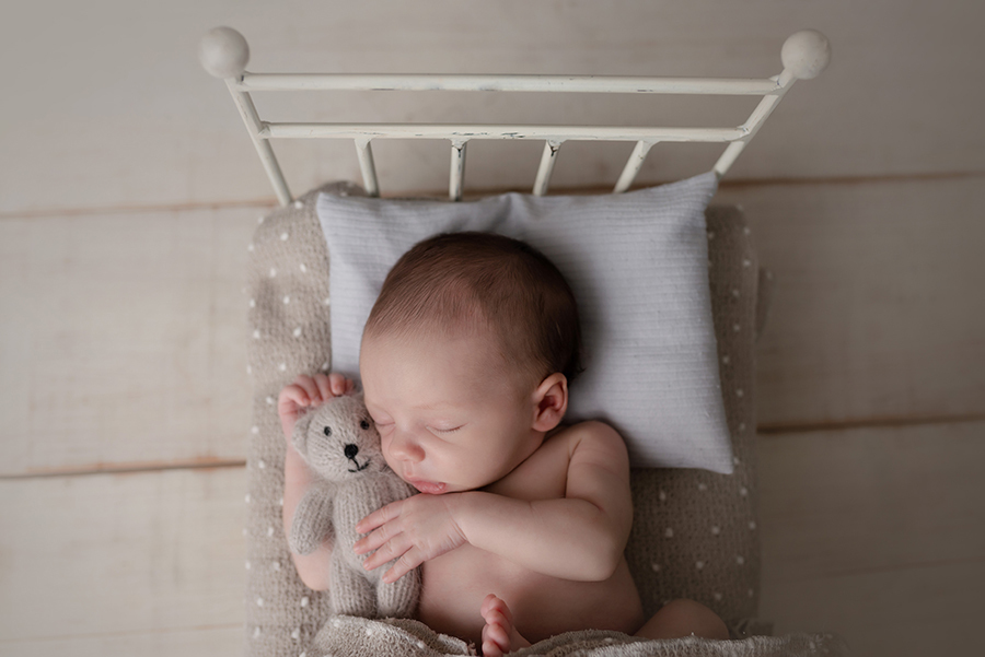 ensaio newborn do benny em casa no rio de janeiro