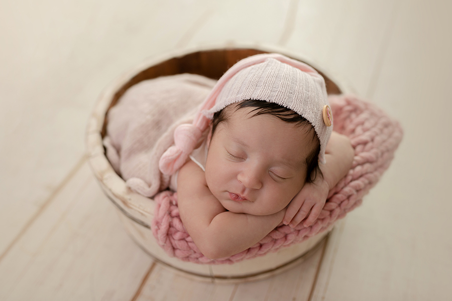 newborn em casa da maria valentina na barra da tijuca