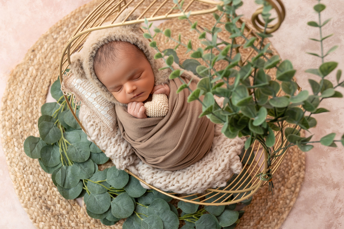 newborn_bebe_recem_nascido_sessao_newborn_fotografia_newborn_fotografa_newborn_fotografia_bebe_newborn_photography_newborn_session_recém_nascido_fotografia_recem_nascido_sessao_bebe_primeiros_dias_bebe_fotografia_primeiros_dias_newborn_pose_bebe_sessao_re