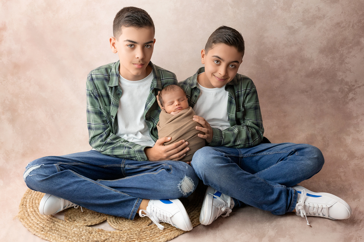 newborn_bebe_recem_nascido_sessao_newborn_fotografia_newborn_fotografa_newborn_fotografia_bebe_newborn_photography_newborn_session_recém_nascido_fotografia_recem_nascido_sessao_bebe_primeiros_dias_bebe_fotografia_primeiros_dias_newborn_pose_bebe_sessao_re