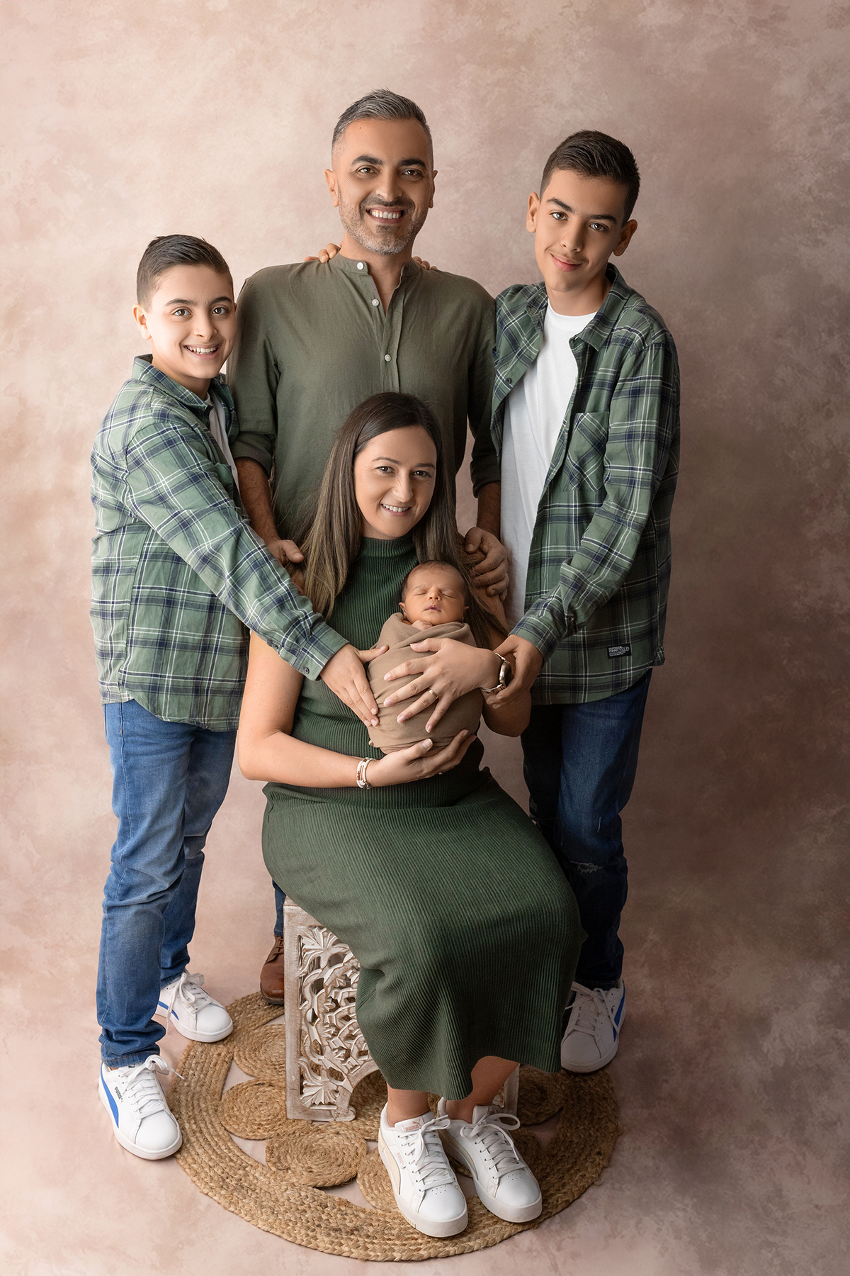 newborn_bebe_recem_nascido_sessao_newborn_fotografia_newborn_fotografa_newborn_fotografia_bebe_newborn_photography_newborn_session_recém_nascido_fotografia_recem_nascido_sessao_bebe_primeiros_dias_bebe_fotografia_primeiros_dias_newborn_pose_bebe_sessao_re