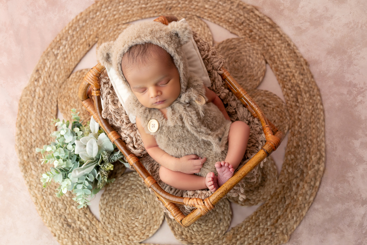 newborn_bebe_recem_nascido_sessao_newborn_fotografia_newborn_fotografa_newborn_fotografia_bebe_newborn_photography_newborn_session_recém_nascido_fotografia_recem_nascido_sessao_bebe_primeiros_dias_bebe_fotografia_primeiros_dias_newborn_pose_bebe_sessao_re