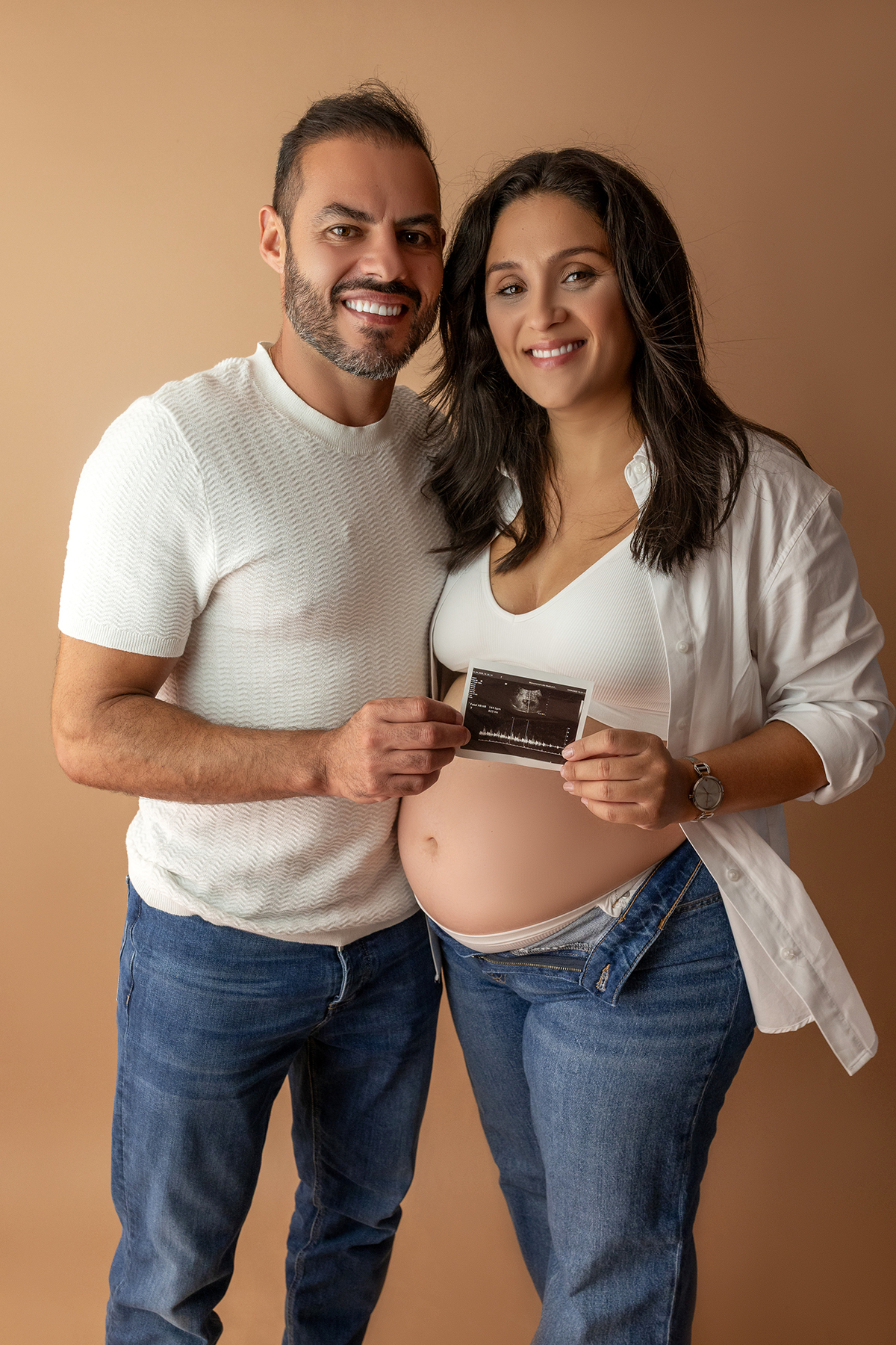 gravida_sessao_gravida_fotografia_gravida_sessao_maternidade_fotografia_maternidade_gravidez_barriga_gravida_ensaio_gravida_ensaio_maternidade_maternity_photography_baby_bump_gravida_estudio