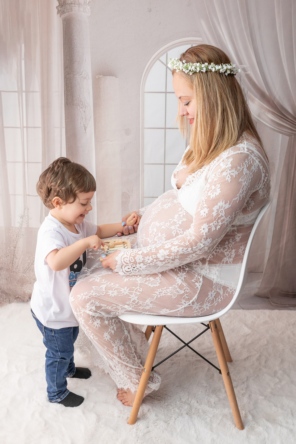 gravida_sessao_gravida_fotografia_gravida_sessao_maternidade_fotografia_maternidade_gravidez_barriga_gravida_ensaio_gravida_ensaio_maternidade_maternity_photography_baby_bump_gravida_estudio