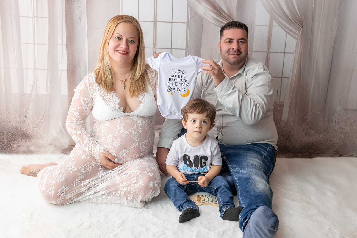 gravida_sessao_gravida_fotografia_gravida_sessao_maternidade_fotografia_maternidade_gravidez_barriga_gravida_ensaio_gravida_ensaio_maternidade_maternity_photography_baby_bump_gravida_estudio